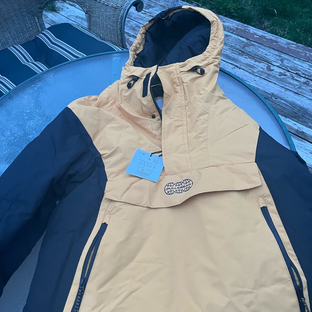 Pull & Bear Sz M pullover jacket